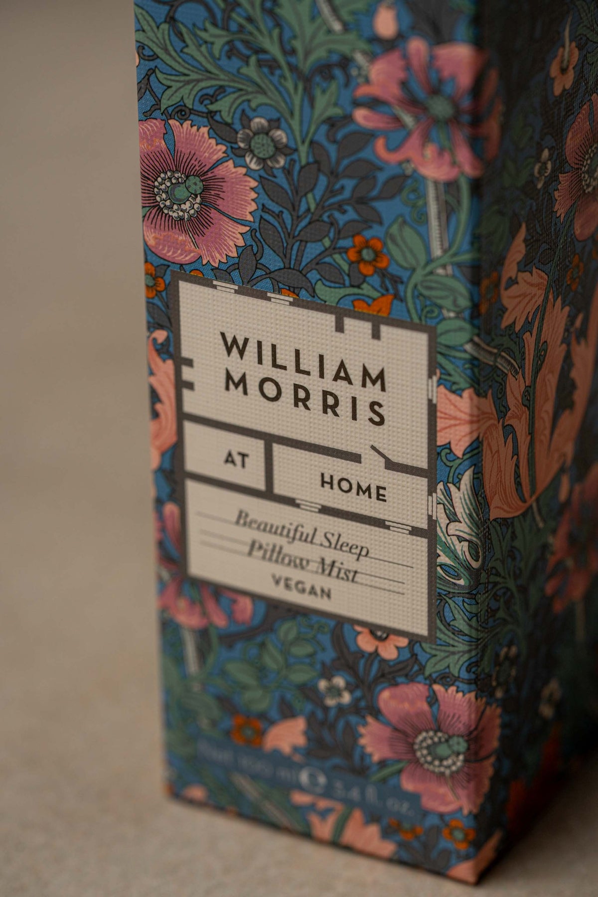 Bruma de Almohada Relajante · William Morris